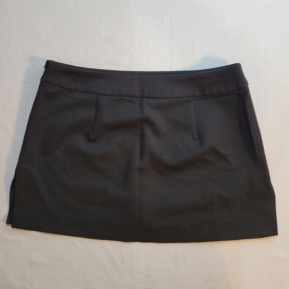 Design Collective (Women's 8) Classic Career Basic Black Micro Skirt Micro Skort - Picture 2 of 7